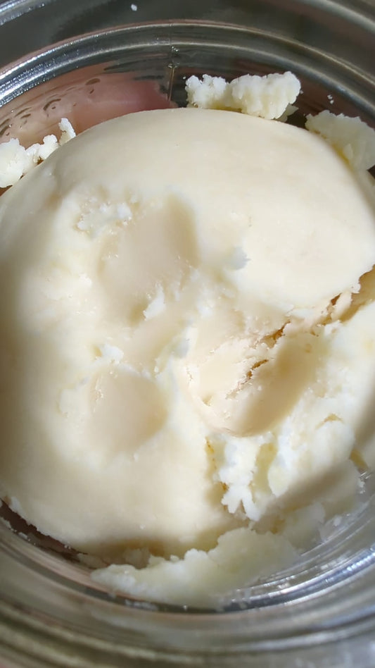 LIVE RESIN BUDDER, Approx. 80% THCA